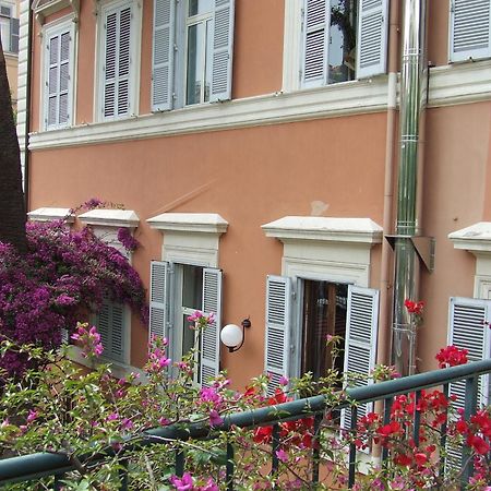 Hotel Casa Valdese Roma Exteriör bild